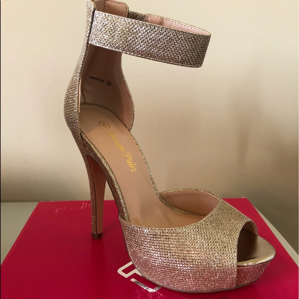 Women’s dressy heels